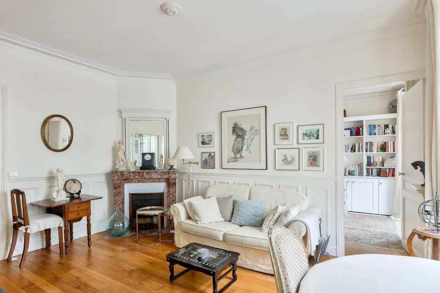 Stunning Parisian 1Br Flat Near Sacre-Coeur Apartment 0*, Paris France